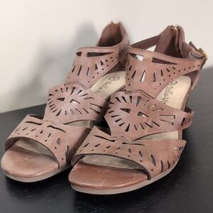 Bella Vita Leather Cut Out Heeled Sandals Size 8